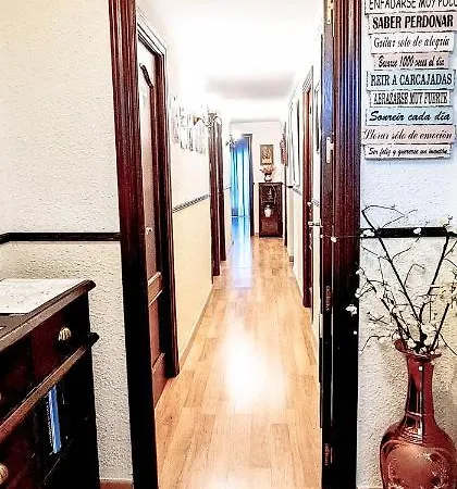 Almazan Guest House 론다