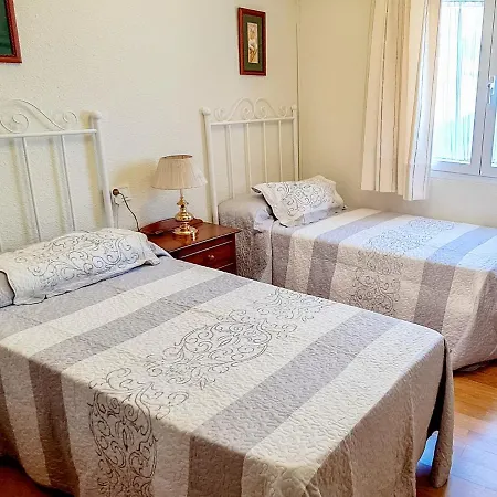Almazan Guest House 아파트 론다